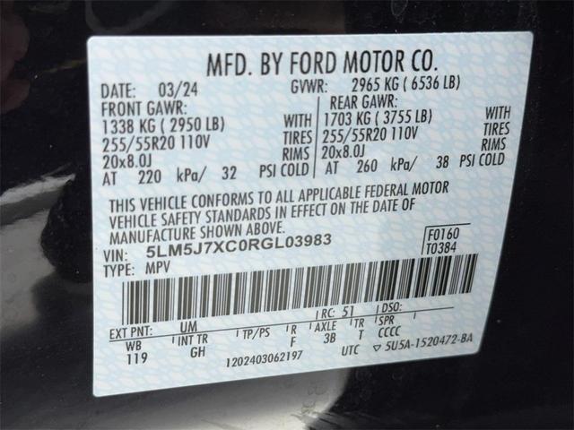 Photo of 2024 Infinite Black Metallic Clearcoat Lincoln Aviator