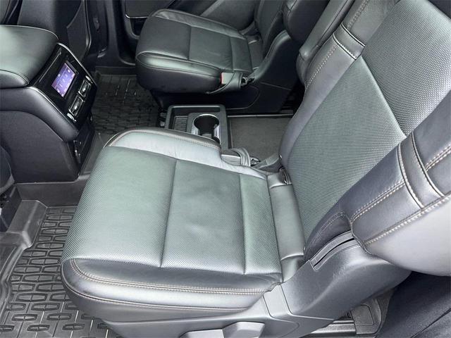 Photo of 2024 Infinite Black Metallic Clearcoat Lincoln Aviator