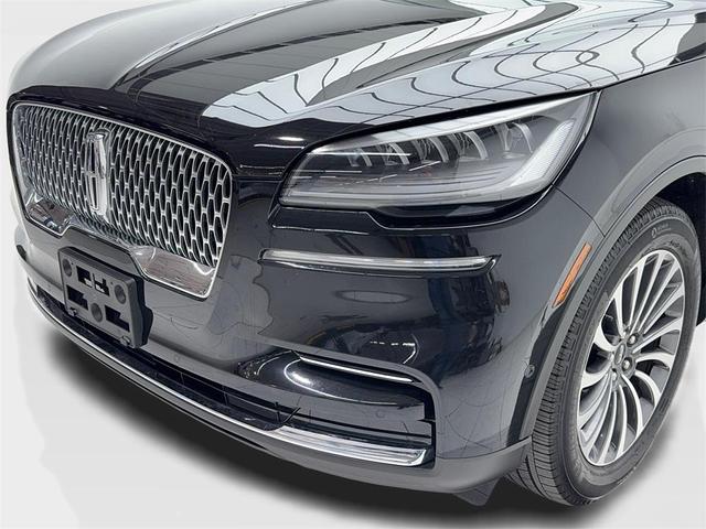 Photo of 2024 Infinite Black Metallic Clearcoat Lincoln Aviator