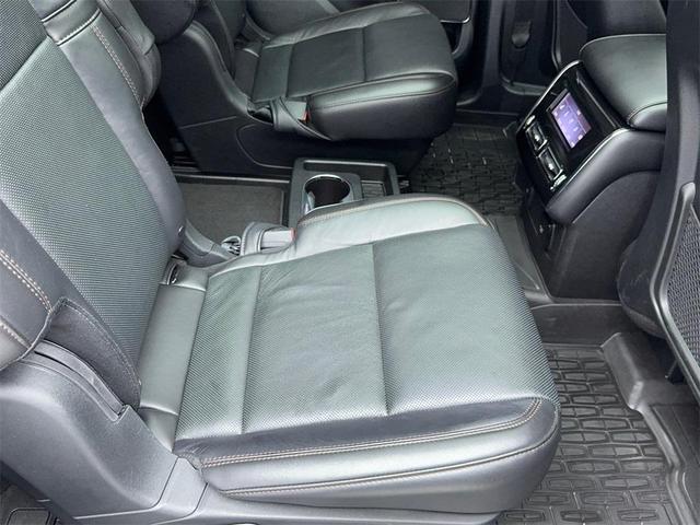 Photo of 2024 Infinite Black Metallic Clearcoat Lincoln Aviator