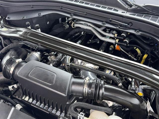 Photo of 2024 Infinite Black Metallic Clearcoat Lincoln Aviator