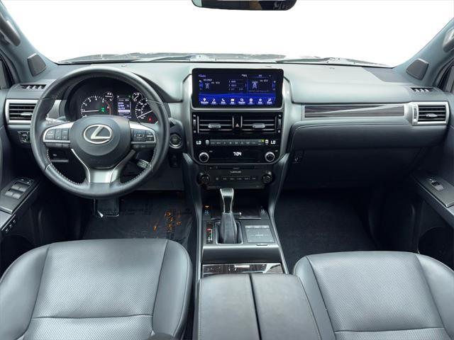Photo of 2022 Nebula Gray Pearl Lexus GX 460