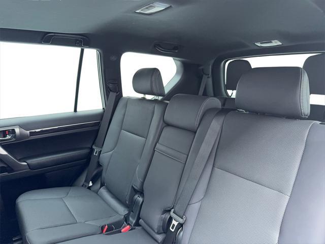 Photo of 2022 Nebula Gray Pearl Lexus GX 460