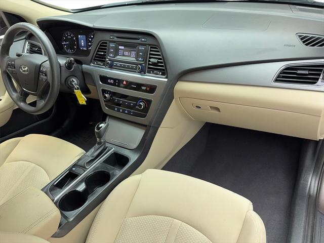 Photo of 2017 Dark Truffle Hyundai SONATA