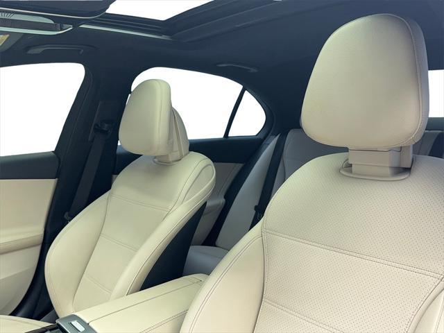 Photo of 2024 White Mercedes-Benz C-Class