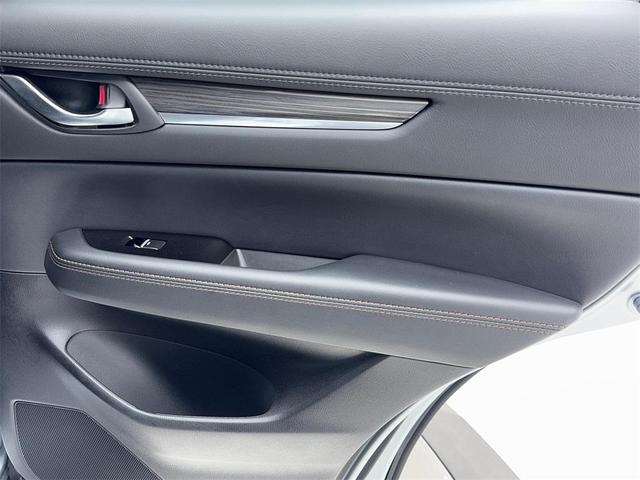 Photo of 2023 Sonic Silver Metallic Mazda CX-5