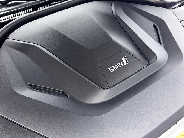 Photo of 2025 Skyscraper Grey Metallic BMW i4 Gran Coupe