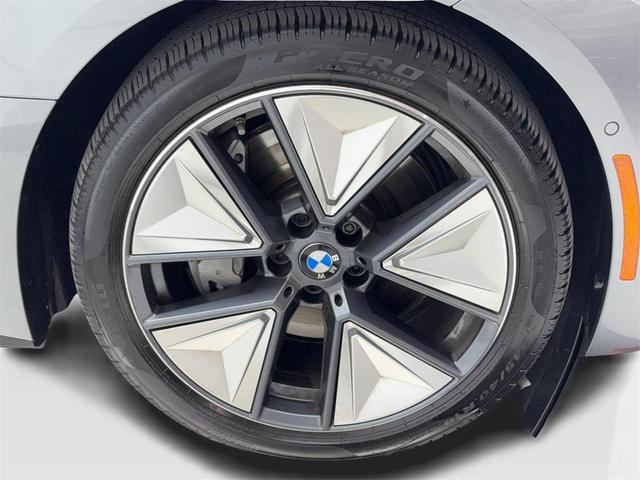 Photo of 2025 Skyscraper Grey Metallic BMW i4 Gran Coupe