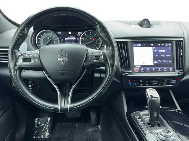 Photo of 2023 Bianco Maserati Levante
