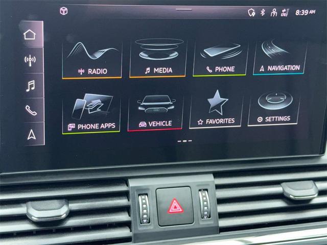 Photo of 2023 Ibis White Audi Q5