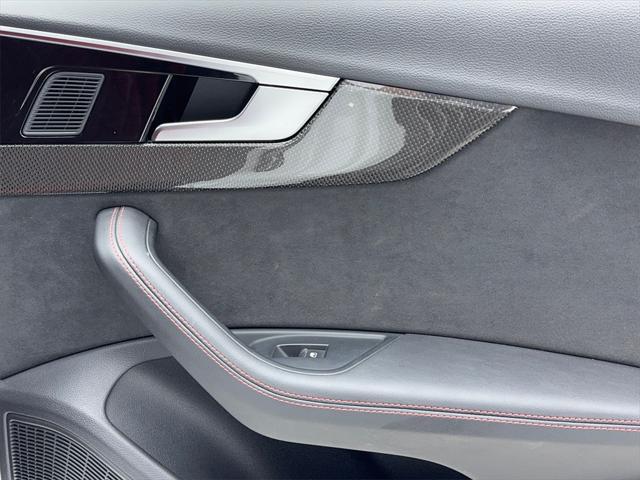 Photo of 2023 Ibis White Audi S5