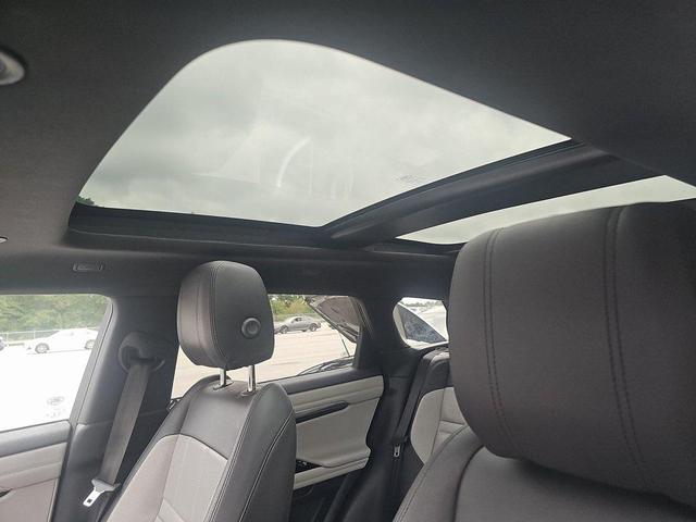 Photo of 2021 Lantau Bronze Metallic Land Rover Range Rover Evoque