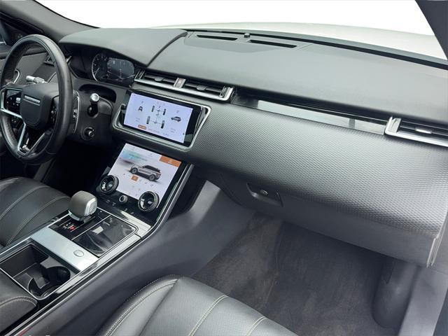 Photo of 2021 White Land Rover Range Rover Velar
