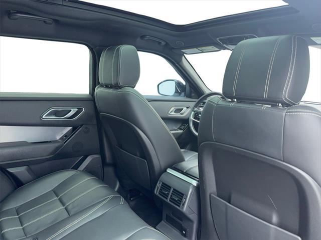 Photo of 2021 White Land Rover Range Rover Velar