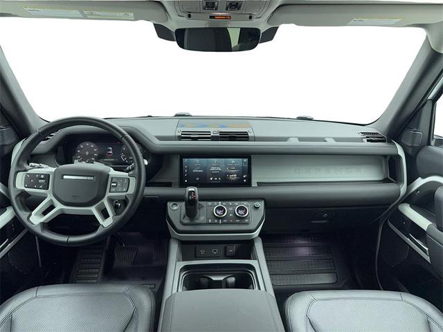 Photo of 2024 Fuji White Land Rover Defender