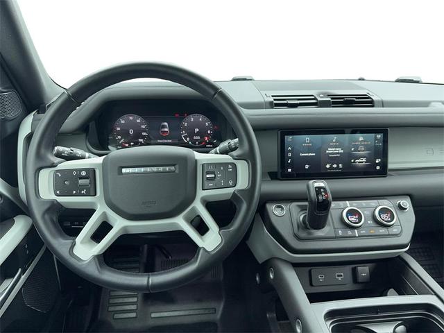 Photo of 2024 Fuji White Land Rover Defender
