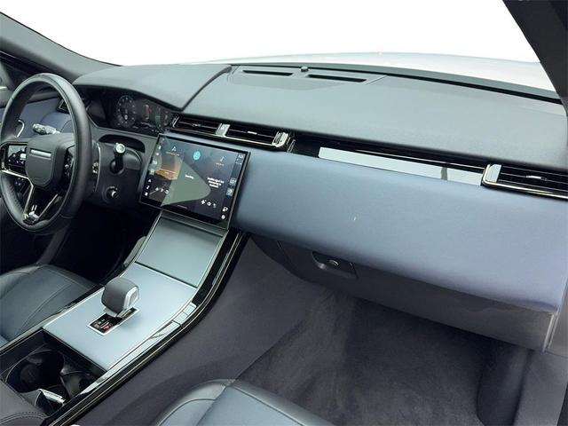 Photo of 2025 White Land Rover Range Rover Velar