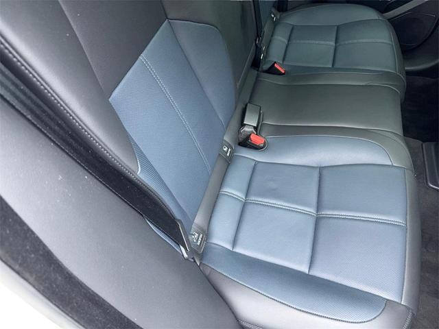 Photo of 2025 White Land Rover Range Rover Velar