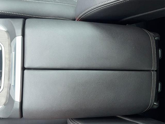 Photo of 2024 White BMW X5