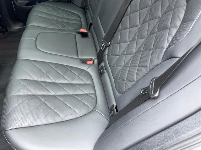 Photo of 2024 White BMW X5
