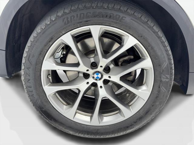 Photo of 2024 White BMW X5