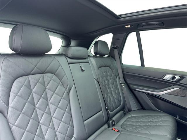 Photo of 2024 White BMW X5