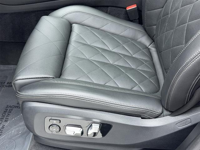 Photo of 2024 White BMW X5