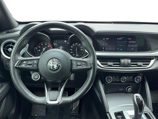 Photo of 2022 Alfa White Alfa Romeo Stelvio