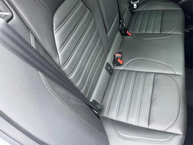 Photo of 2022 Alfa White Alfa Romeo Stelvio