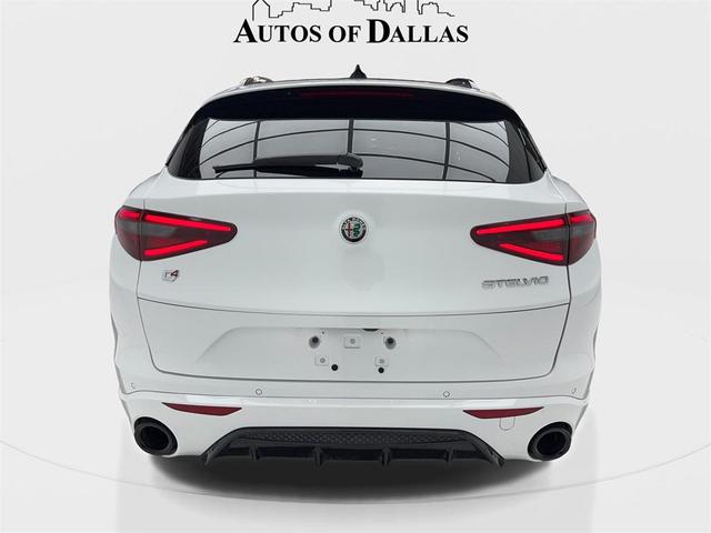 Photo of 2022 Alfa White Alfa Romeo Stelvio