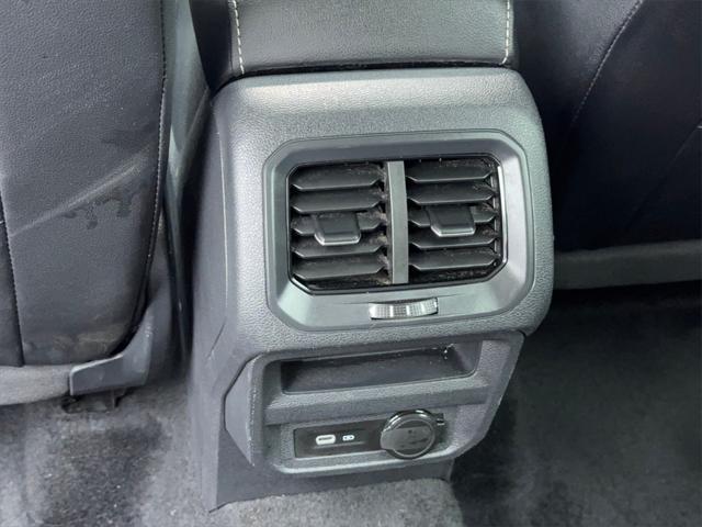 Photo of 2024 Pure White Volkswagen Tiguan