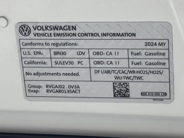 Photo of 2024 Pure White Volkswagen Tiguan