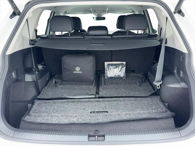 Photo of 2024 Pure White Volkswagen Tiguan