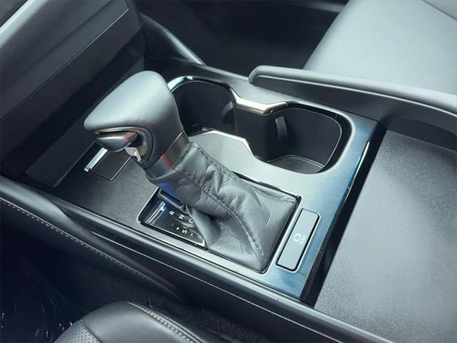 Photo of 2024 Iridium Lexus ES 350