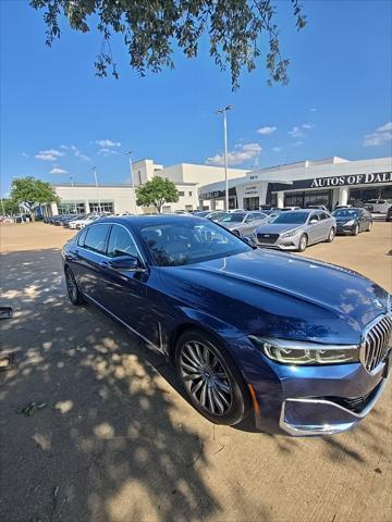 2022 BMW 740