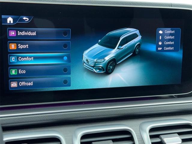 Photo of 2025 Black Mercedes-Benz GLS 450