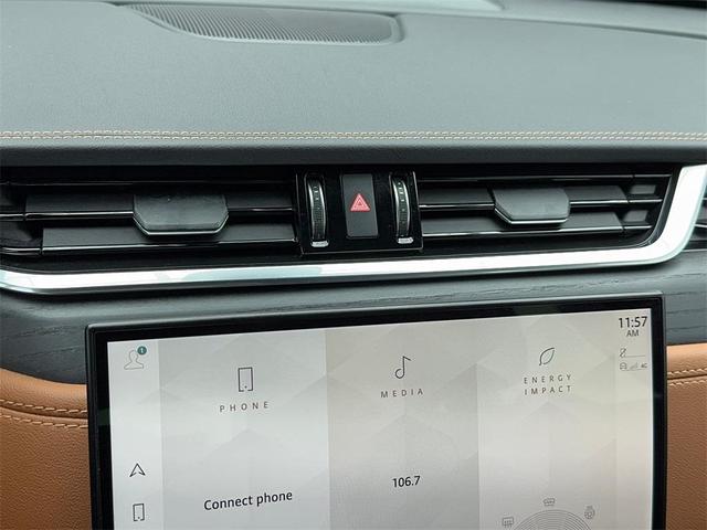 Photo of 2022 White Jaguar XF