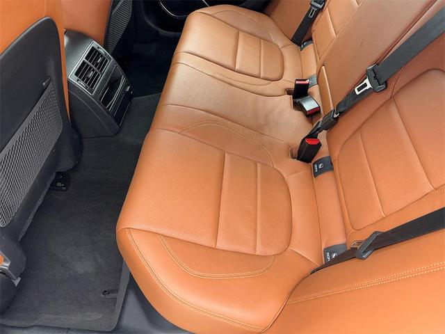 Photo of 2022 White Jaguar XF