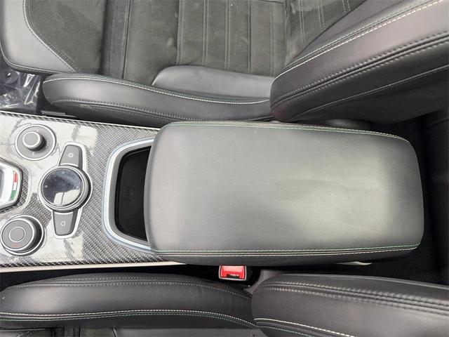 Photo of 2020 Vulcano Black Metallic Alfa Romeo Stelvio