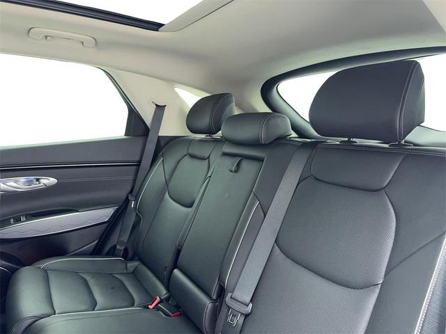 Photo of 2024 Savile Silver Genesis GV70