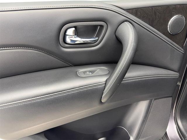 Photo of 2023 Anthracite Gray INFINITI QX80
