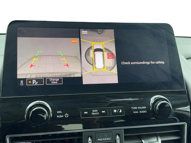 Photo of 2023 Anthracite Gray INFINITI QX80