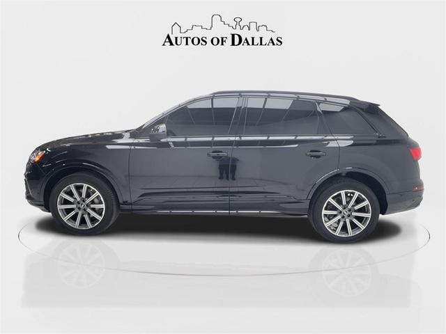 Photo of 2023 Black Metallic Audi Q7