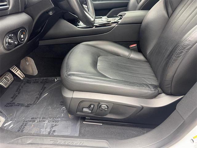 Photo of 2020 Bianco Maserati Levante
