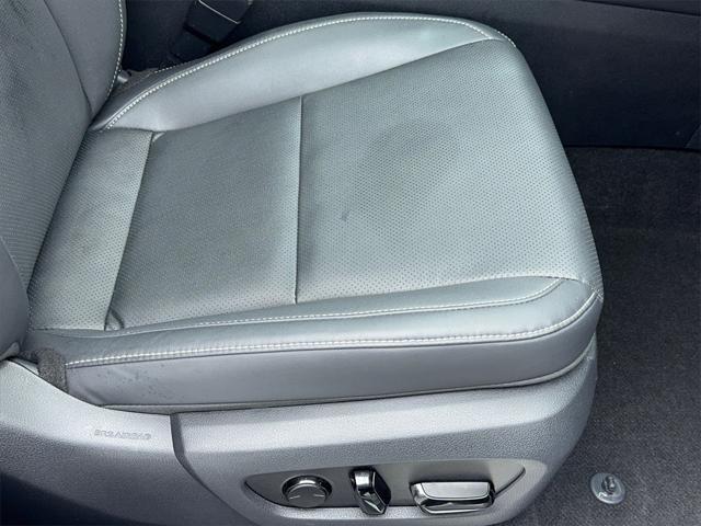 Photo of 2023 Iridium Lexus RX 350