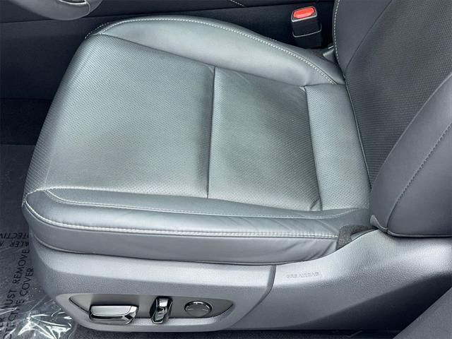 Photo of 2023 Iridium Lexus RX 350