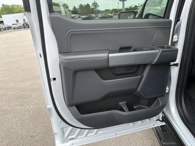 Photo of 2025 Space White Metallic Ford F-150