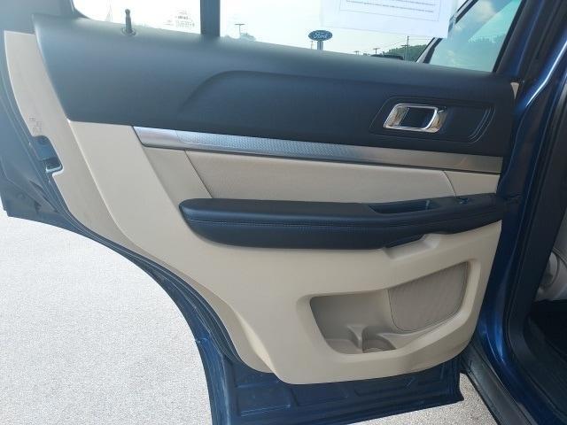 Photo of 2017 Blue Jeans Metallic Ford Explorer