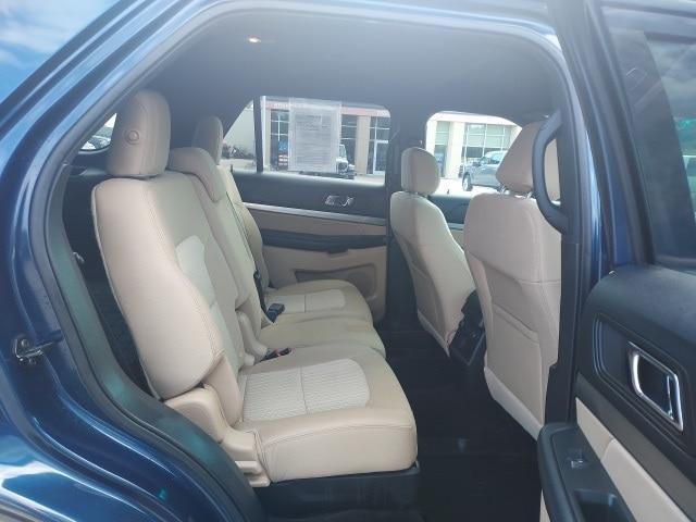 Photo of 2017 Blue Jeans Metallic Ford Explorer