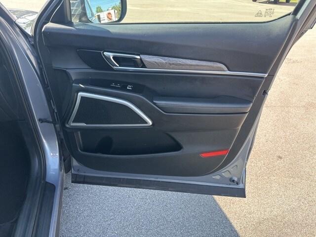 Photo of 2020 Gravity Gray Kia Telluride